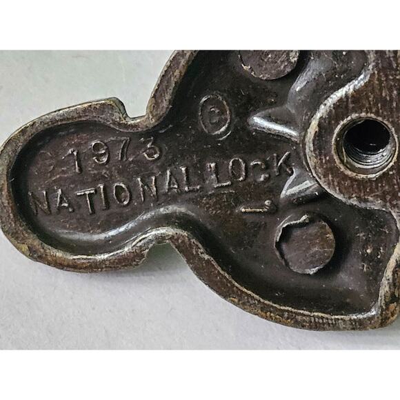 21 Piece vintage National Lock Metal Cabinet Drawer Pulls 1973 FO3695-001 - Picture 8 of 9